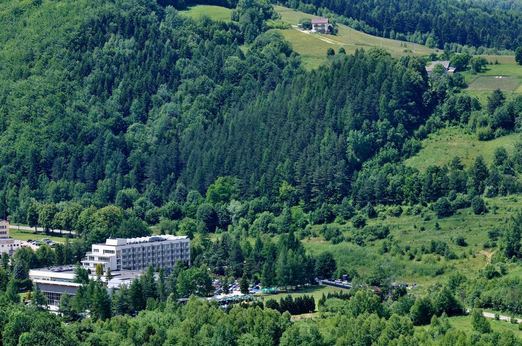 Hotel Perla Poludnia Rytro Exteriör bild